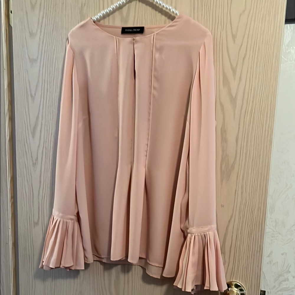 Ivana Trump Pink Blouse with Ruffled Sleeves. EUC Beautiful
